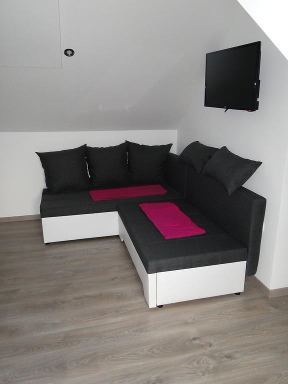 Guesthouse Prenocisca Sirec Ptuj Exterior photo